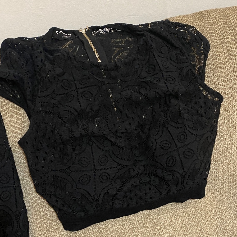bebe Black Patterned Crop Top - Picture 4 of 6
